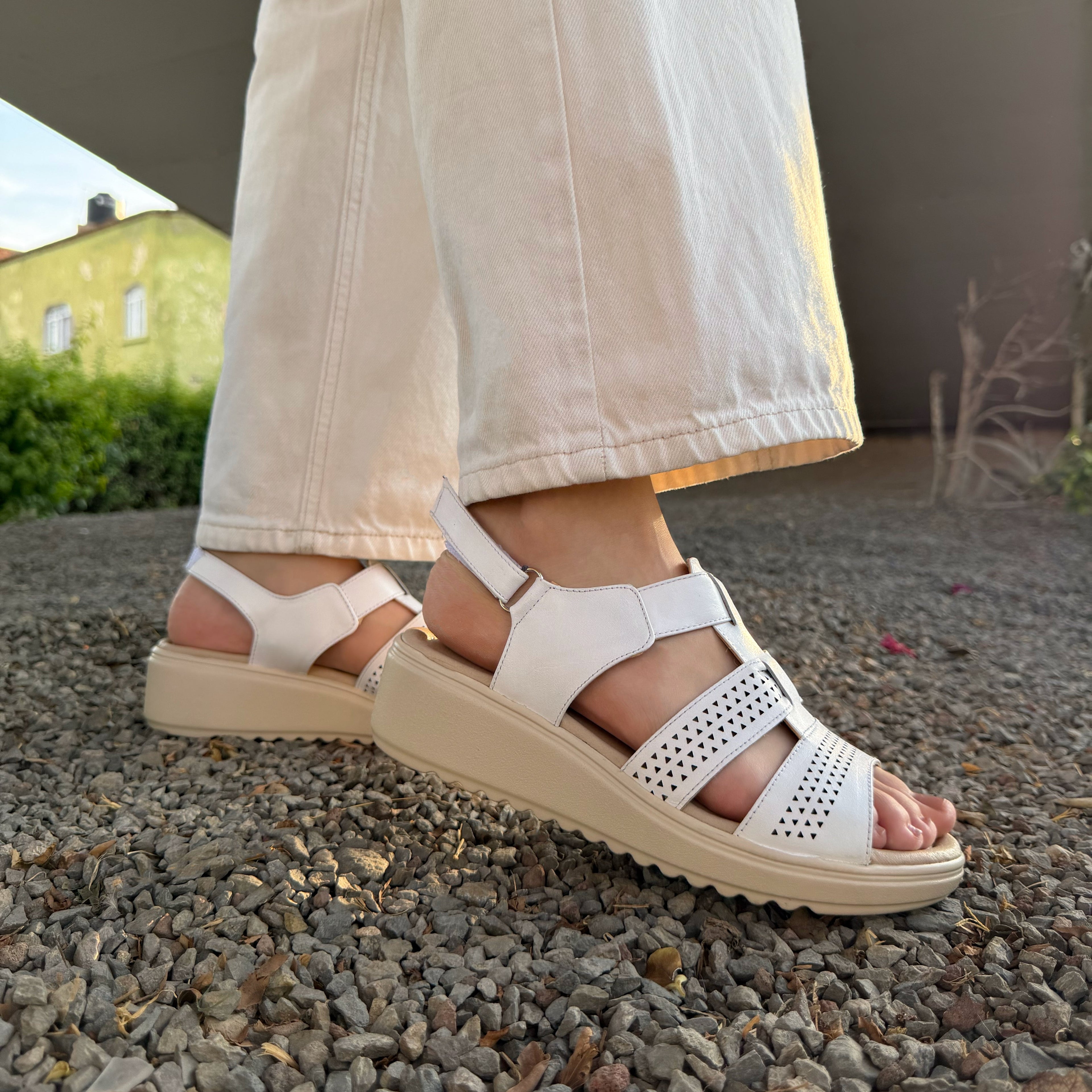 Creta - Sandalia Piel